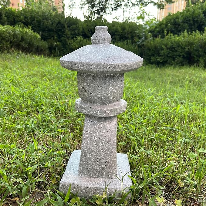 14’’ High Asian Solar-Powered Zen Pagoda Garden Statue LED Light Solar Lamp for Outdoor Japanese Decoration Aesthetic Garden Figurines