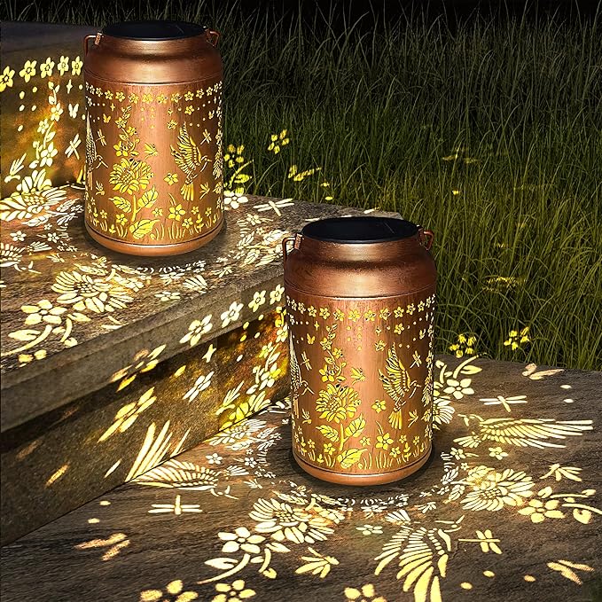 Outdoor Solar Waterproof Lantern Bee Garden Decorative Lights Hanging Solar Lights for Patio, Balcony, Backyard, Porch as Gift for Mom and Grandma (Hummingbird Flowers)