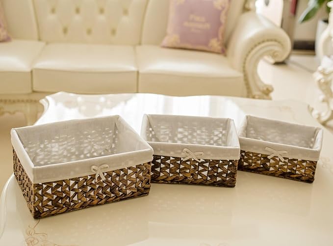 Rectangular Woven Seagrass Storage Bin with Handle,Kingwillow. (water hyacinth, Large)