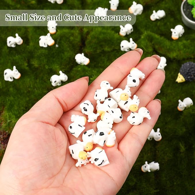 Fuyamp 100 Pcs Mini Resin Cow Figurines Cute Miniature Figurines Fairy Outdoor Moss Ornaments Landscape Figurines Garden DIY Ornament Accessories for Indoor Outdoor