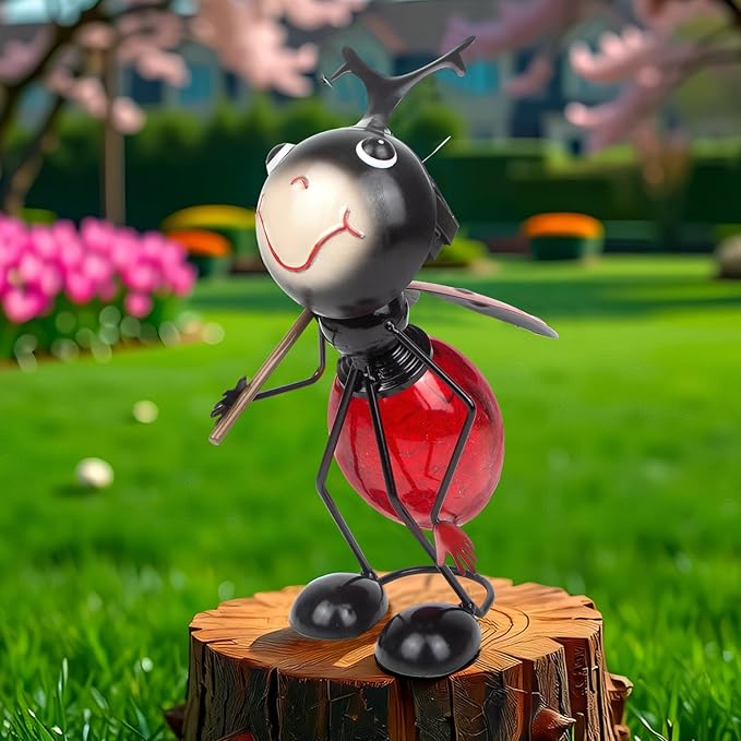 Solar Garden Statue Ladybug Decor,Outdoor Decorative Tabletop Lanterns,Outdoor Ladybug Figurines Decorations for Patio Yard Lawn Ornaments,Birthday Gifts for Mom Women Grandma