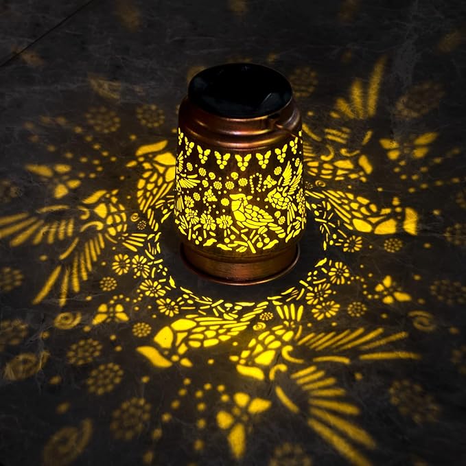 kyoryuger Cardinal Solar Lanterns Outdoor Cardinal Gifts for Women Mom Grandma, Cardinal Lovers Gifts, Birthaday for Mom Metal Decorative Lanterns for Yard Patio Lawn Solar Garden Decor