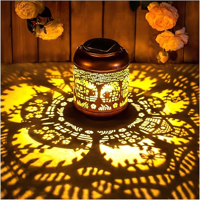 Pig Solar Lanterns Outdoor Waterproof Hanging Solar Lights Pig Gifts for Women Men Mom Metal Decorative LED Outdoor Lanterns for Patio, Lawn, Landscape, Garden Decor, Yard Decorations