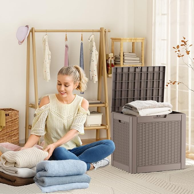 30 Gallon Resin Deck Box, Lockable Patio Outdoor Storage Box for Furniture, Garden Tools and Tools Storage, Waterproof Outside Storage Boxes - Grey