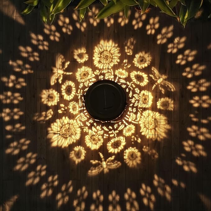 Solar Outdoor Lanterns, Sunflower Garden Decor LED Light Hanging Waterproof Solar Metal Lantern Gifts for Women Mom Grandma Outdoor Decoration for Patio Pathway Yard