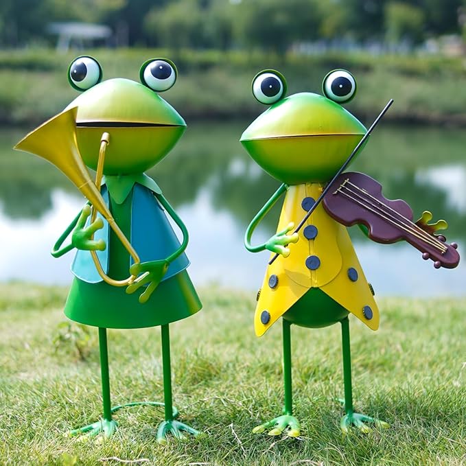 HONGLAND Frog Metal Yard Art - Metal Frog Outdoor Statue - Frog Garden Decorations - 3D Frog Figurine - Christmas Holiday Lawn Patio Yard Garden Decor Gardening Gifts for Women (Violin)