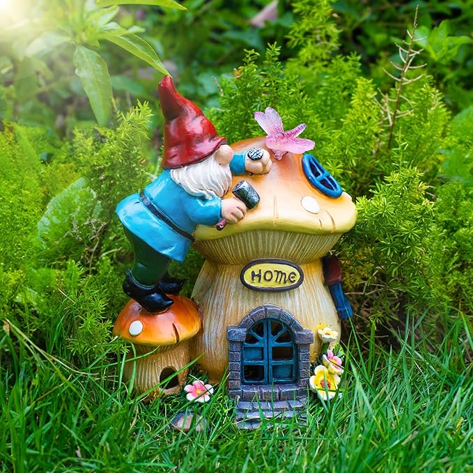 Garden Gnome Statues Figurine Lights - Solar Powered Lighting Outdoor Decorations, Gnome Build Mushroom House, Yard Art Lawn Ornaments for Porch Patio Balcony - Gnome Gifts for Women Mom