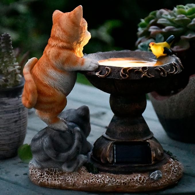 Cat Garden Figurines Outdoor Decor Solar Statue with LED Lights for Patio Lawn Yard Art Decoration Housewarming Garden Gift