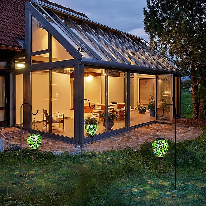 Bee Solar Hot Air Balloon Lantern Outdoor Waterproof, Green Mosaic Glass Hanging Solar Lantern Lights, Outdoor Hanging Lights for Patio Yard Garden Gift for Mom Grandma Women