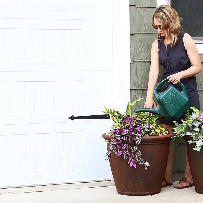 Sunnydaze 24-Inch Anjelica Large Plastic Pot for Plants - Outdoor Polyresin Round Planter with Drillable Drainage Holes - Rust